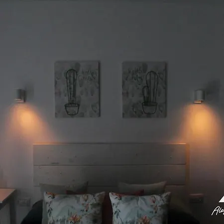 Alby: Oceano Daire Los Cristianos (Tenerife)